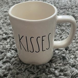 Rae Dunn Kisses mug